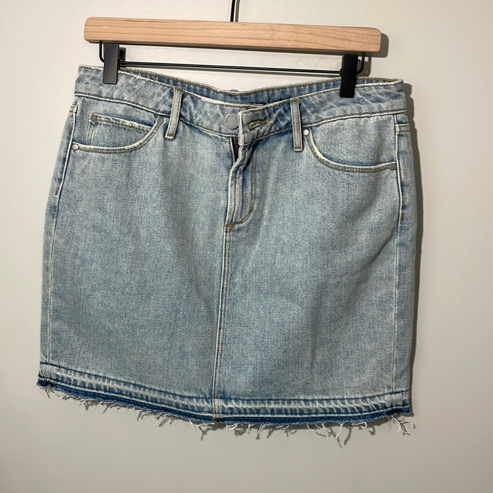 Articles of Society Demin Mini Skirt size 28 frayed hem Festival  closet staple